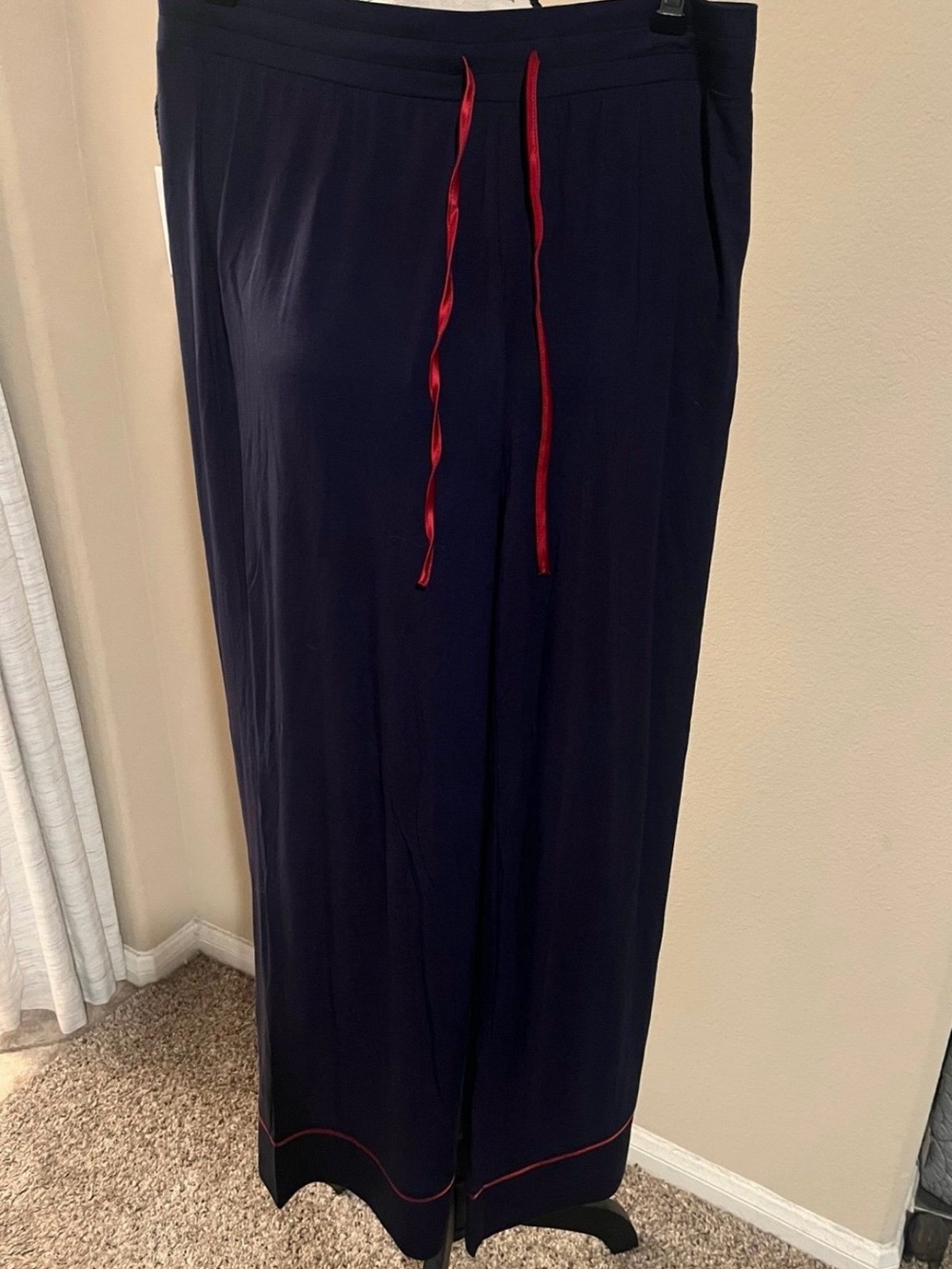 GAP Body Navy Blue Pajama Pants with Red Drawstring & Trim Size Petite Small